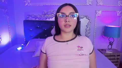 Snapshot of jenifer_james chatting on 04/29/26, 07:42 Jenifer online show from 04/29/26, 07:42