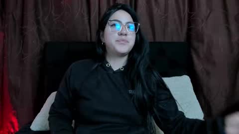 jeniferpowell_nm online show from 03/24/26, 10:37