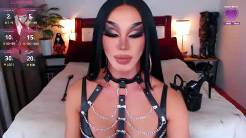 Queen Jenifer online show from 06/03/26, 10:59