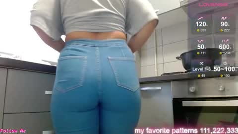 jen online show from 10/15/25, 06:13