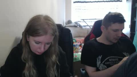 JenisAndPeter online show from 10/23/25, 08:13