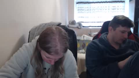 JenisAndPeter online show from 12/16/25, 08:30