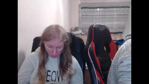 JenisAndPeter online show from 03/10/26, 08:14