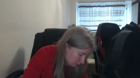 JenisAndPeter online show from 04/09/26, 06:35