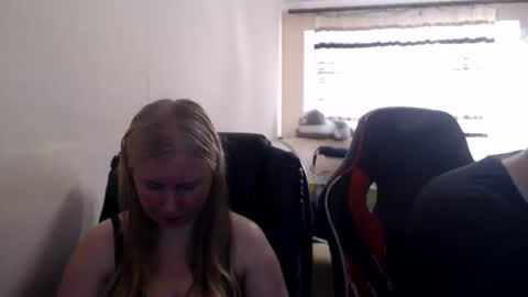 JenisAndPeter online show from 06/15/26, 05:15