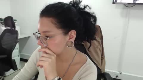 jenn online show from 02/25/26, 10:52