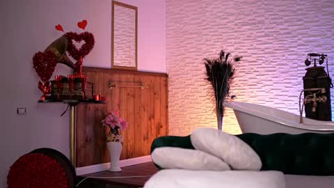 jenna_day online show from 02/25/26, 08:57