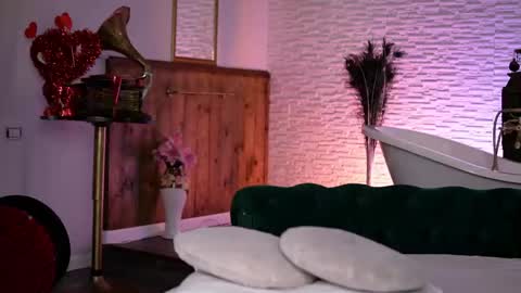 jenna_day online show from 05/11/26, 05:35