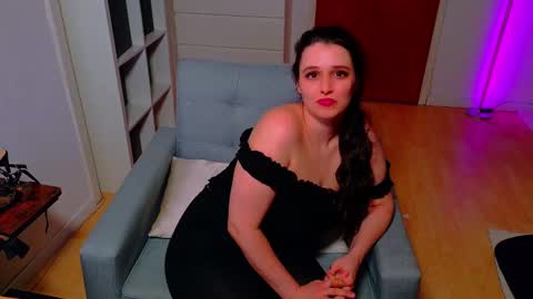 Snapshot of jenna_sxy19 chatting on 03/08/25, 11:18 jennasxy19 online show from 03/08/25, 11:18