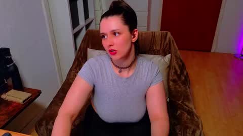 Snapshot of jenna_sxy19 chatting on 03/09/25, 05:28 jennasxy19 online show from 03/09/25, 05:28