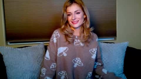 Jenna J. Morrison online show from 11/25/25, 01:38