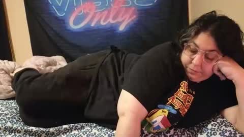  Dragon Queen. Be my Dragon --  and  online show from 04/16/26, 01:39