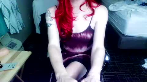 Jenna Cross online show from 02/05/25, 03:13