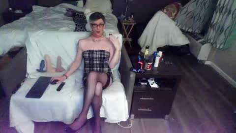 Jenna Cross online show from 03/18/26, 12:58