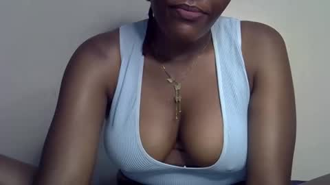 Snapshot of jennahjeylah chatting on 02/13/26, 08:05 Jennahjeylah online show from 02/13/26, 08:05