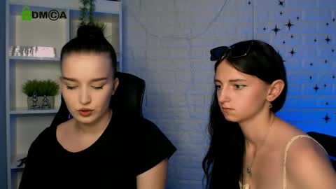 Snapshot of jennakissu chatting on 05/25/26, 12:44 Jenna online show from 05/25/26, 12:44