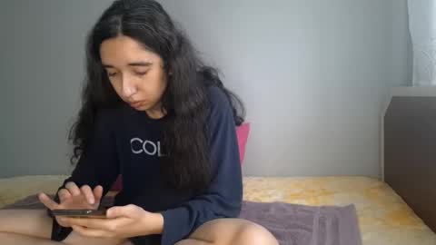 Snapshot of jennalore chatting on 01/15/25, 12:36 JennaLore online show from 01/15/25, 12:36