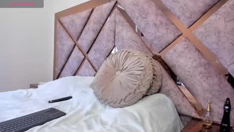 My name is LizzyNice to meet you online show from 12/12/24, 10:42