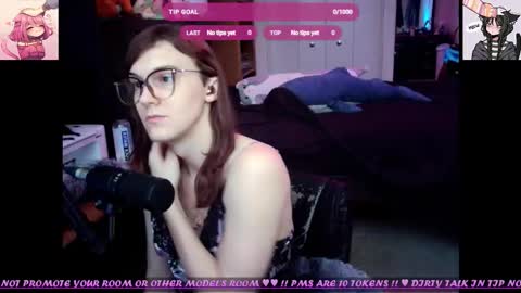 Jenna Luna online show from 03/10/26, 08:47