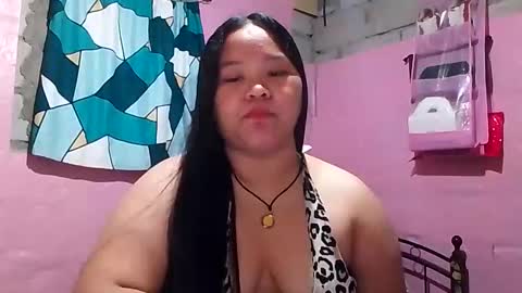 jennalyn_19 online show from 11/13/25, 12:26