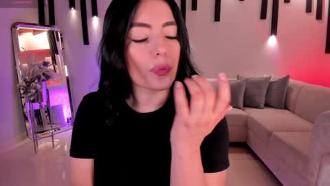 Snapshot of jennaolson chatting on 09/17/25, 02:52 Jenna Olson online show from 09/17/25, 02:52