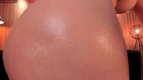 Jenna Olson  online show from 03/12/26, 10:21