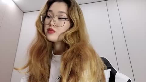 JENNA online show from 12/20/25, 01:29