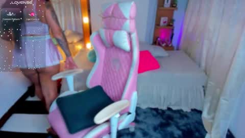 follow me in me  IG jenndy971 online show from 03/14/26, 02:06