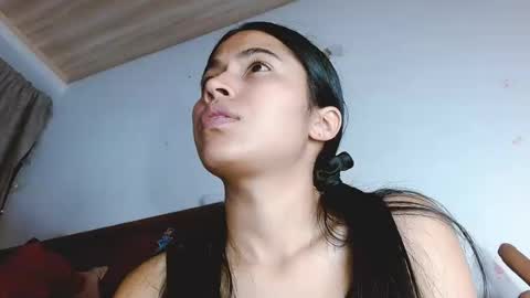 Snapshot of jenner_lena chatting on 08/09/26, 07:24 jenner_lena online show from 08/09/26, 07:24