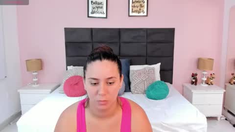 jenner_madison online show from 11/14/25, 11:20