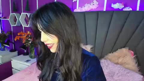 Jenner online show from 12/15/24, 07:13