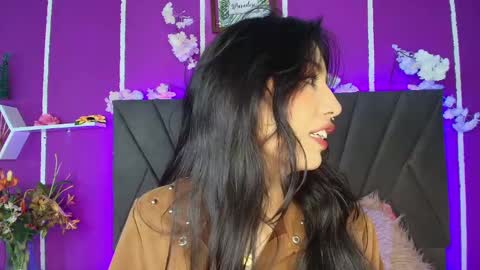 Jenner online show from 12/15/24, 10:18