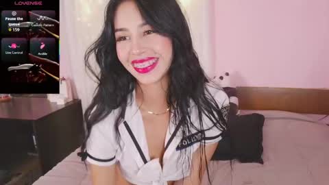 Jenner online show from 04/17/26, 10:46