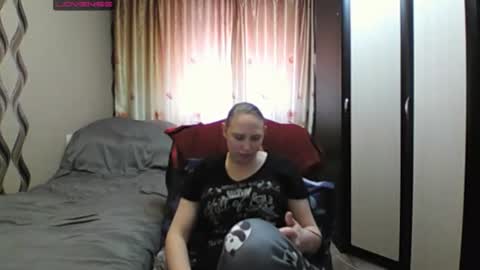 Snapshot of jennideep chatting on 02/25/26, 10:03 JenniDeep online show from 02/25/26, 10:03