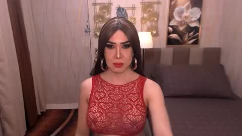 Snapshot of jenniegarcia chatting on 10/21/25, 04:51 jenniegarcia online show from 10/21/25, 04:51