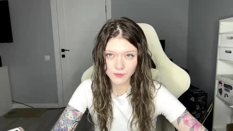 Michelle online show from 06/08/26, 07:53