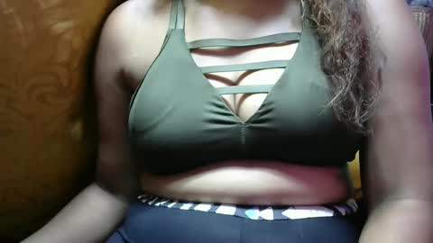 jenniella online show from 02/22/25, 07:58