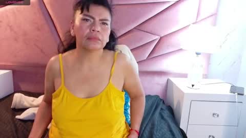 Jennifer online show from 02/26/26, 01:59