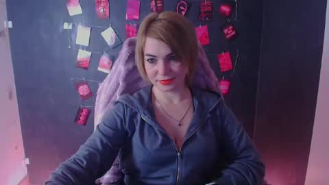 Jennifer online show from 02/27/26, 12:49