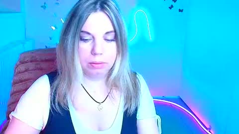 Jennifer online show from 04/09/26, 06:41