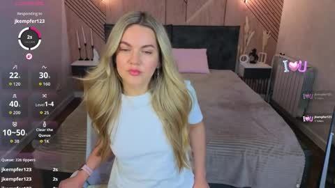 Jennifer Perezz online show from 05/28/26, 05:21