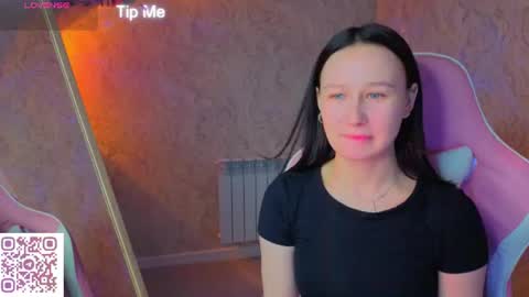 Snapshot of jennifer_richh chatting on 06/16/26, 01:08 jennifer online show from 06/16/26, 01:08