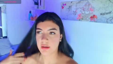 JENNIFER online show from 10/26/25, 03:18