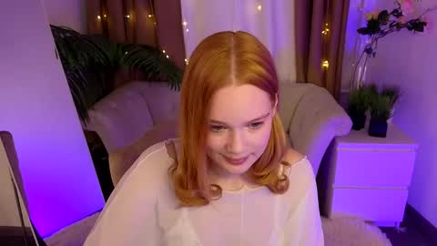 Snapshot of jennifer_shy_ chatting on 05/03/26, 12:22 Jennifer online show from 05/03/26, 12:22