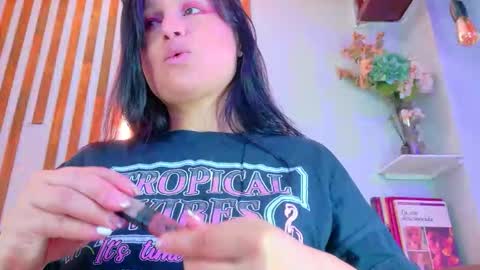 Snapshot of jennifer_vega1 chatting on 10/13/25, 09:48 Jennifer vega online show from 10/13/25, 09:48