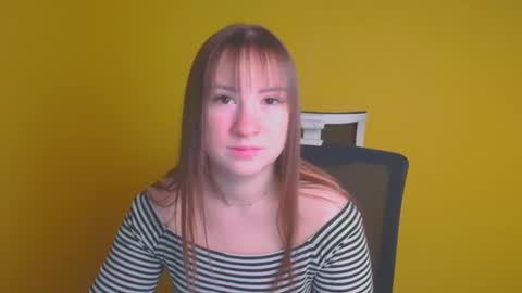 Jennifer online show from 02/05/25, 06:35