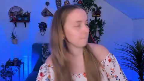 Jennifer online show from 07/15/26, 05:51