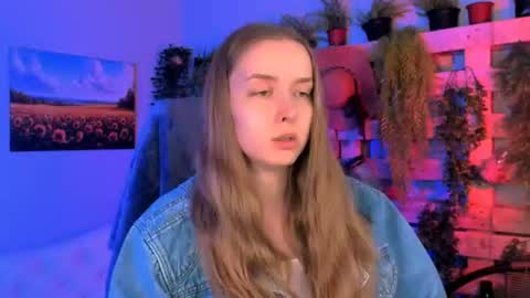 Jennifer online show from 07/19/26, 06:55