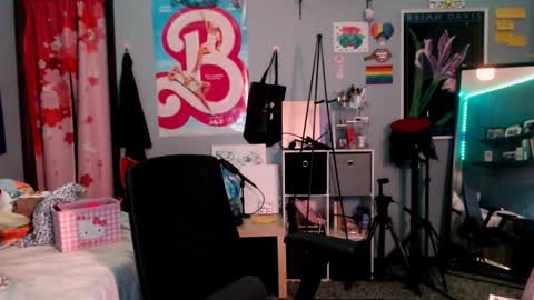 Snapshot of jennifergwen chatting on 09/11/25, 03:39 Jennifer Gwen online show from 09/11/25, 03:39