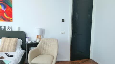 Jenny online show from 02/23/25, 07:33